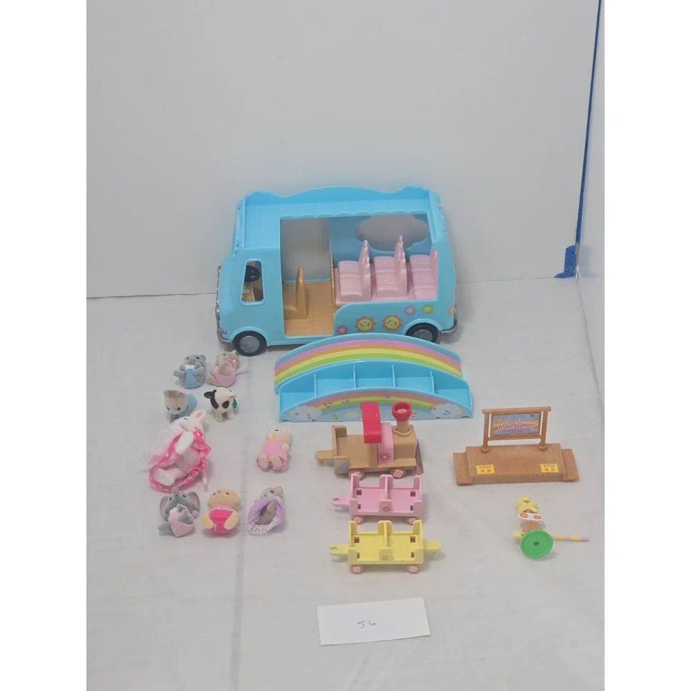 Calico Critters Sylvanian Baby Play Nursery School Bus‎ Train Baby Cow Elephant